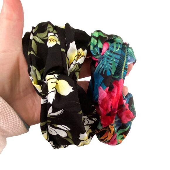 Forever 21 Floral Pink Black Silk Hair Bands - Picture 2 of 6